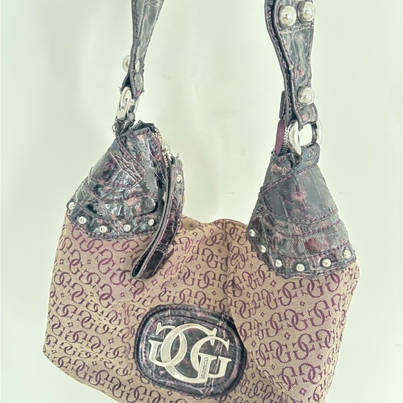 Guess Purple Monogram Shoulder Bag - Picture 3 of 6
